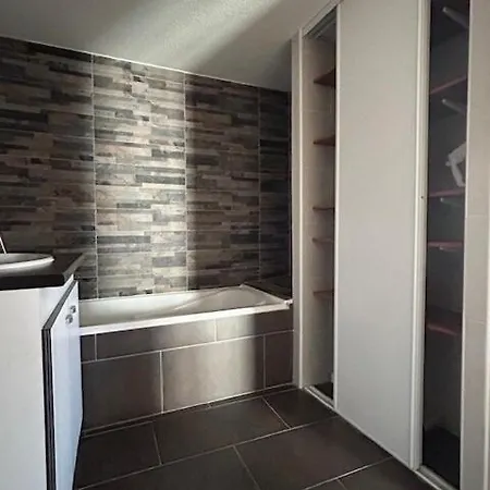 Nouveau - L'ensoleillé Terrasse&atypique - 10 Min Plages - Serenité&confort - Ideal Famille Parking Et Wifi Gratuit - Speciale