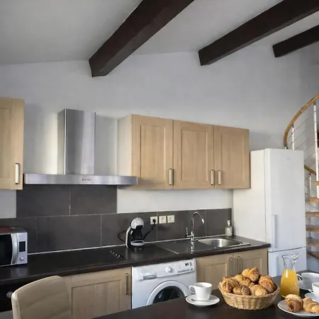 Апартаменты Nouveau - L'ensoleille Terrasse & Atypique - 10 Min Plages - Serenite & Confort - Ideal Famille Parking Et Wifi Gratuit - Speciale Перпиньан