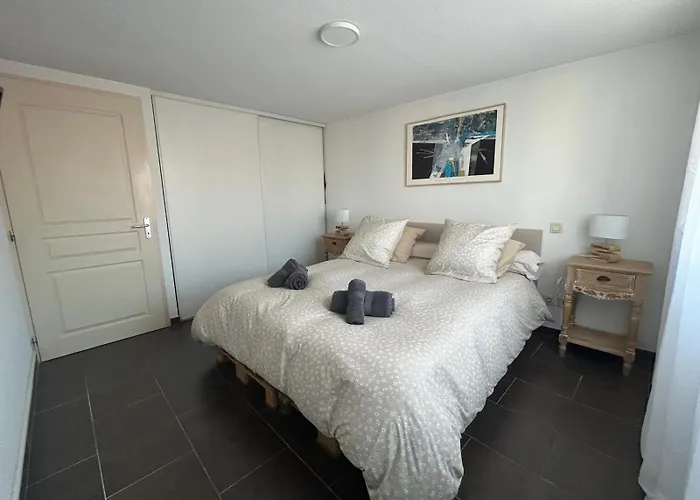 Nouveau - L'ensoleille Terrasse & Atypique - 10 Min Plages - Serenite & Confort - Ideal Famille Parking Et Wifi Gratuit - Speciale