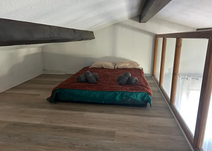 Nouveau - L'ensoleille Terrasse & Atypique - 10 Min Plages - Serenite & Confort - Ideal Famille Parking Et Wifi Gratuit - Speciale Διαμέρισμα *